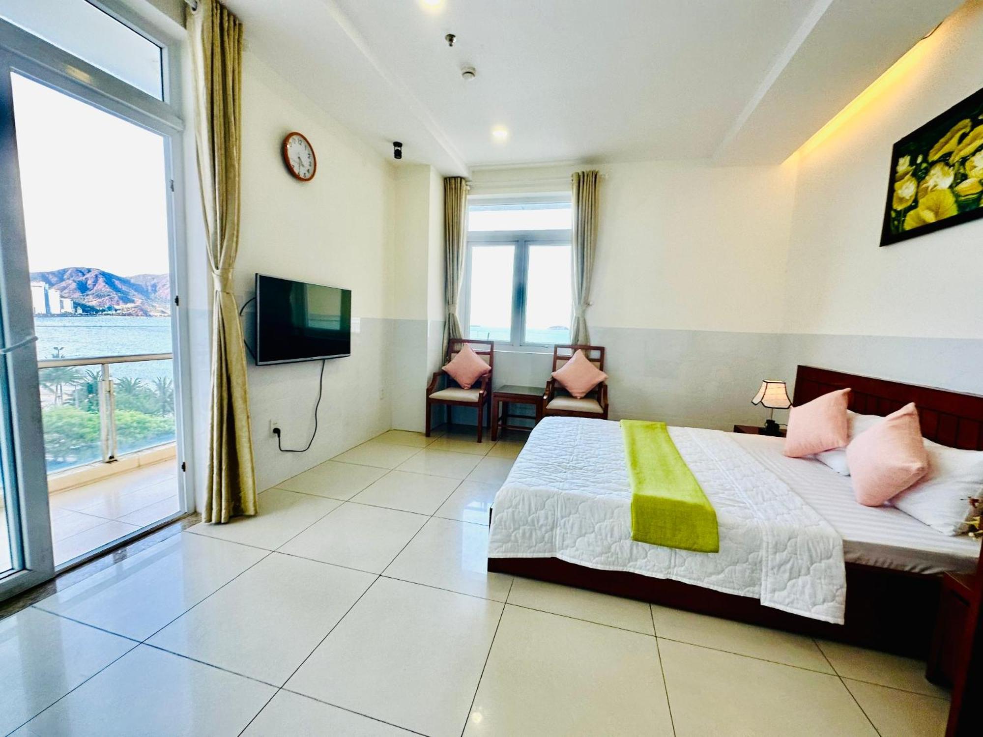 Hon Chong Hotel На Транг Екстериор снимка
